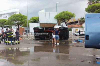 Violenti nubifragi e trombe d'aria nel Salento: allagamenti, camion ribaltati e alberi caduti su case - Corriere Salentino