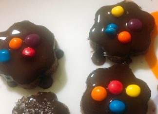 La ricetta del giorno: fiorellini di cioccolato alle noci