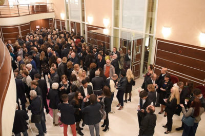 Un grande successo per la quarta edizione del Premio Letterario Internazionale “Vittorio Bodini”: il teatro Apollo al completo - Corriere Salentino