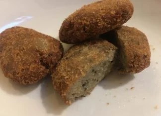 La ricetta del giorno: schiacciatine di melanzane e zucchine al forno