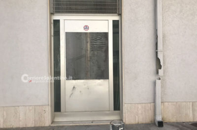 Tentano di fare esplodere il bancomat, ma il "colpo" sfuma. Fallito il furto anche a Squinzano - Corriere Salentino