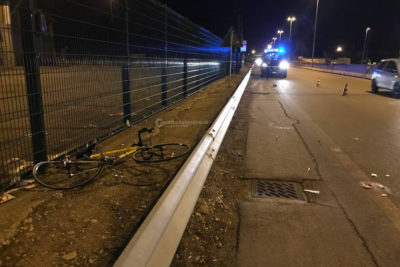 Anziano ciclista investito da un'auto sulla San Cataldo-Lecce, in ospedale con "codice rosso" - Corriere Salentino