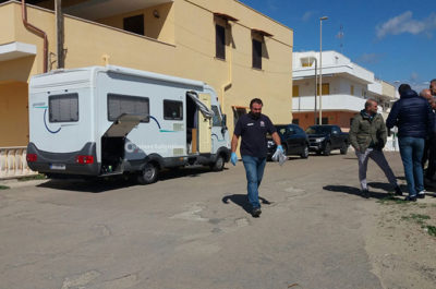 Probabilmente schiacciato dal letto, psichiatra trovato cadavere in un camper dopo ore - Corriere Salentino
