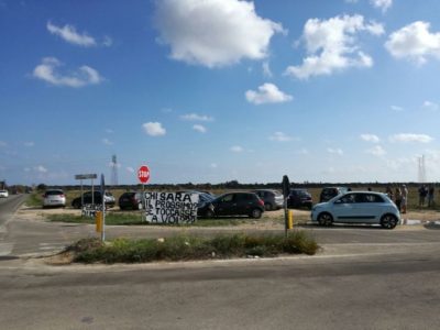 Ennesimo sit in di protesta dei cittadini sull'incrocio della morte - Corriere Salentino