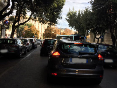 Lecce, la città senza parcheggi: tutto bloccato, dall'ex Enel a ex Massa. Inibite altre zone. I commercianti: "Ci faranno chiudere" - Corriere Salentino