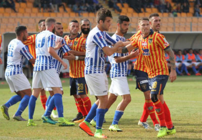 Lecce fermato dall’Akragas, tante occasioni ma nessun gol - Corriere Salentino