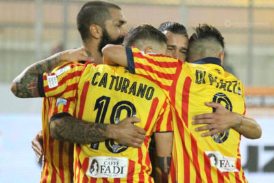 Quarta vittoria consecutiva in campionato, Lecce in vetta - Corriere Salentino