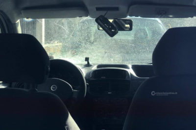 Bomba carta sul parabrezza dell'auto di un procuratore legale, misterioso attentato in città - Corriere Salentino