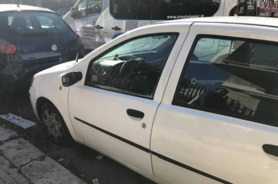 Bomba carta sul parabrezza dell'auto di un procuratore legale, misterioso attentato in città - Corriere Salentino