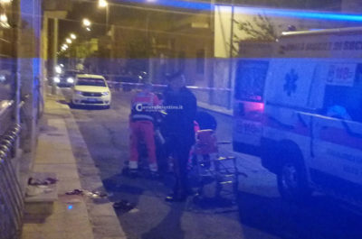 Torna a casa il 46enne accoltellato a Surbo, continua la caccia ai due aggressori che lo hanno chiamato per nome - Corriere Salentino
