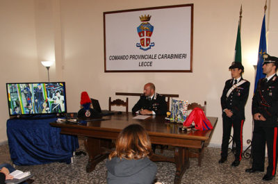 Dodici mesi insieme all'Arma e ai suoi valori: presentato il calendario storico 2018 - Corriere Salentino