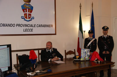 Dodici mesi insieme all'Arma e ai suoi valori: presentato il calendario storico 2018 - Corriere Salentino