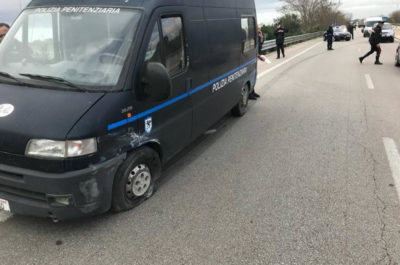 Si ribalta un cellulare della Polizia Penitenziaria, feriti gli agenti ed il detenuto. L’OSAPP: “Urge un’inchiesta parlamentare” - Corriere Salentino