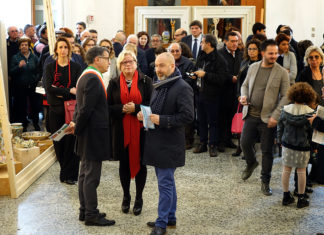 I guai dell’Udc e i retroscena: si dimettono i sindaci di Racale e Cutrofiano per correre con Emiliano