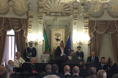 Consegnate le chiavi della città all’ Arcivescovo Domenico D’Ambrosio - Corriere Salentino