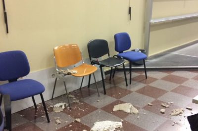 Crollano i pannelli di alcune aule dell'Ecotekne: lezioni spostate e scoppiano le polemiche - Corriere Salentino