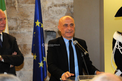 Il ministro Minniti inaugura la nuova Caserma e Commissariato di Gallipoli dopo 10 anni di stallo - Corriere Salentino