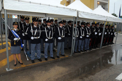 Il ministro Minniti inaugura la nuova Caserma e Commissariato di Gallipoli dopo 10 anni di stallo - Corriere Salentino