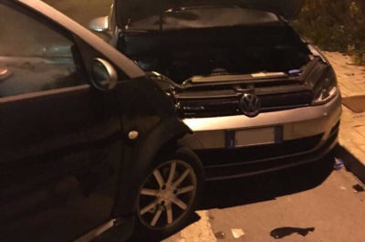 Operatrice telefonica perde il controllo dell'auto e si schianta nel parcheggio di Comdata: danni, ma nessun ferito - Corriere Salentino