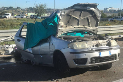 Tragico tamponamento in tangenziale tra tir e Punto: muore una 60enne, grave una 47enne - Corriere Salentino