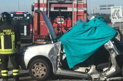 Tragico tamponamento in tangenziale tra tir e Punto: muore una 60enne, grave una 47enne - Corriere Salentino