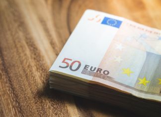 Evasione fiscale da 100 miliardi di euro l’anno. Ma lo Stato ne spreca più del doppio