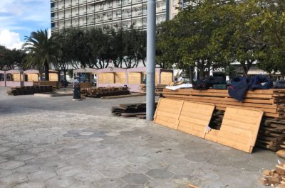 Aria di Natale e in Piazza Mazzini compaiono per la prima volta le casette in legno - Corriere Salentino
