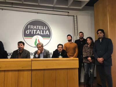 Fratelli d'Italia, l'alternativa al "partito carismatico": l'idea della costruzione di una "comunità dialogante" e i giovani sulla scena nazionale - Corriere Salentino