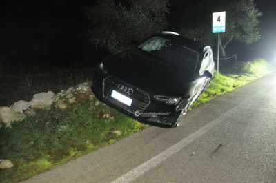 Sorpassa la coda e si schianta contro un'Audi: auto distrutte, feriti in ospedale - Corriere Salentino