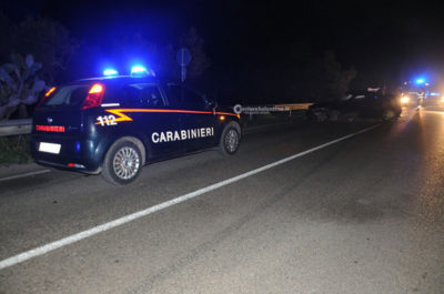 Sorpassa la coda e si schianta contro un'Audi: auto distrutte, feriti in ospedale - Corriere Salentino