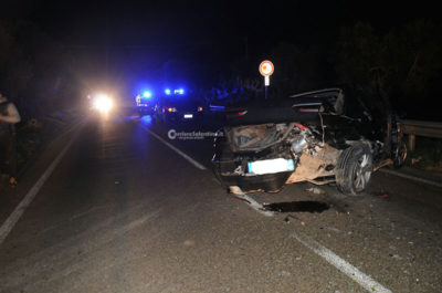 Sorpassa la coda e si schianta contro un'Audi: auto distrutte, feriti in ospedale - Corriere Salentino