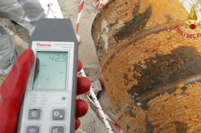 Recuperato un fusto sospetto sull’arenile di Spiaggiabella - Corriere Salentino