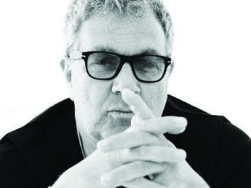 Doppio appuntamento nel Salento per il giornalista Mediaset Remo Croci e il suo noir Un'ombra tra gli scogli - Il Raggio Verde edizioni - Corriere Salentino