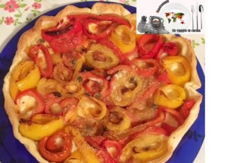 Food blogger in vetrina: torta salata con rose di peperoni di Sara Morabito