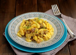 Food blogger in vetrina: Malloreddus con crema di pecorino, zafferano e salsiccia di Rita Mighela