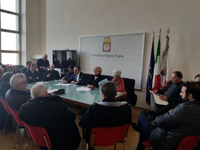 La Soprintendenza vuole smontarli, ma i gestori dei lidi dialogano con la Regione per regole chiare - Corriere Salentino