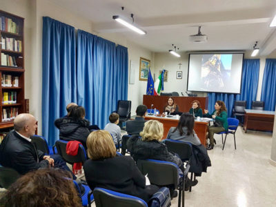 “Firenze Parigi andata e ritorno”: presentato il libro di Maria Letizia Gangemi, con la presenza dell’Artista Arianna Greco - Corriere Salentino