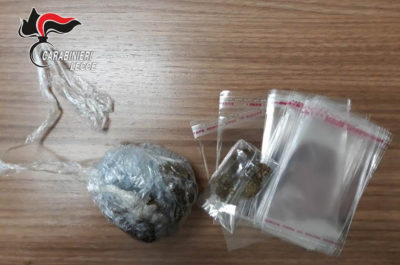 Marijuana sotto al letto, blitz antidroga nel centro di prima accoglienza: denunciato un 22enne - Corriere Salentino