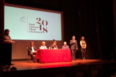 La lotta del professore Fusaro contro la globalizzazione capitalistica e la difesa delle radici attraverso il rito della Focara - Corriere Salentino