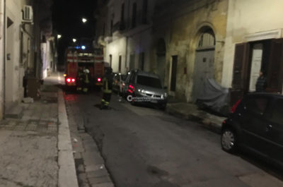 Ennesimo incendio doloso: alle fiamme il furgoncino di un'ambulante - Corriere Salentino