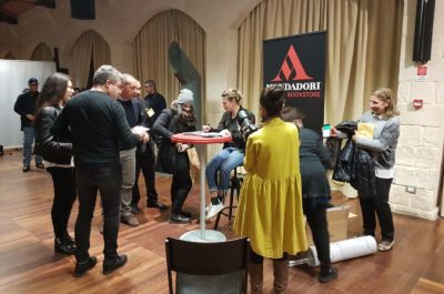 Bagno di folla per Emma: oltre mille fans pronti ad abbracciarla alle Cantelmo - Corriere Salentino