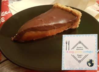 Food blogger in vetrina: Torta biscotto caramello salato e ganache fondente di Vanna e Marianna Orrù