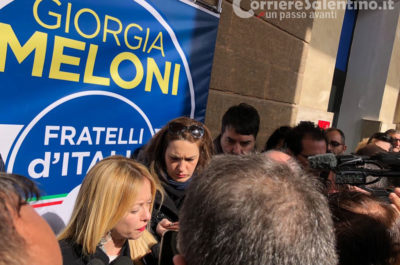 Meloni a Lecce: “Feroce difesa del made in Italy”. Il nodo del premier: “I forzisti dicano prima chi è il loro candidato, altrimenti non ci stiamo” - Corriere Salentino