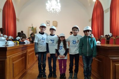 Martano, rottura del salvadanaio e consegna dell’incasso a Tria Corda - Corriere Salentino