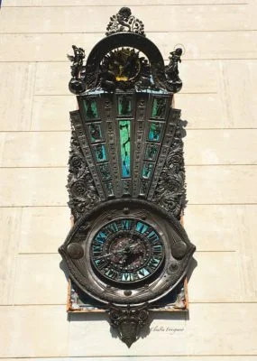 Alla scoperta del Salento. L’Orologio delle Meraviglie di Lecce: storia di un monumento senza tempo - Corriere Salentino