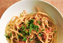 la ricetta del giorno: bucatini con filetti di tonno e pomodorini Enogastronomia - Corriere Salentino