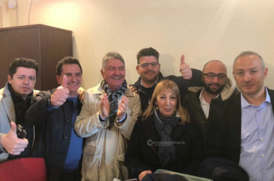 I consiglieri di Grande Lecce firmano il Patto per la Città, manca Russi. Finamore, Calò e Gigante si impegnano a tenere in piedi Salvemini fino al 2020 - Corriere Salentino