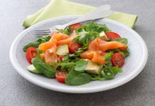 La ricetta del giorno: Insalata di salmone Enogastronomia - Corriere Salentino