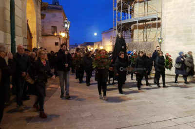 "La Passione di Cristo" in lingua grika, a Zollino continua la suggestiva tradizione: il video - Corriere Salentino
