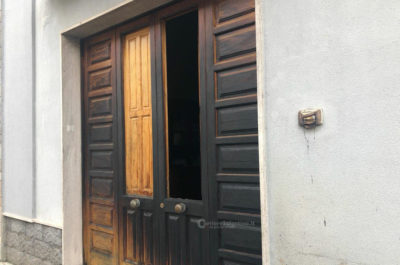 Doppio raid incendiario nella notte: alle fiamme le auto della famiglia di un assicuratore - Corriere Salentino